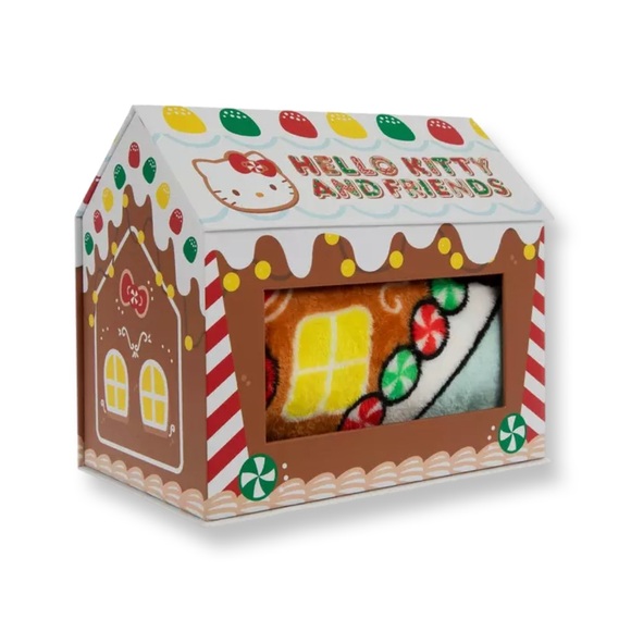 NWT Hello Kitty Gingerbread Box Throw Blanket - Picture 1 of 3